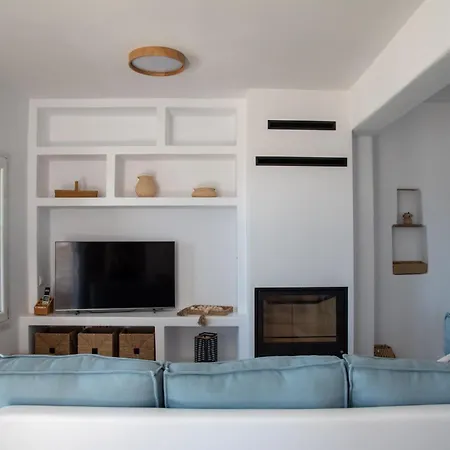 Anemelia Tinos Villa *