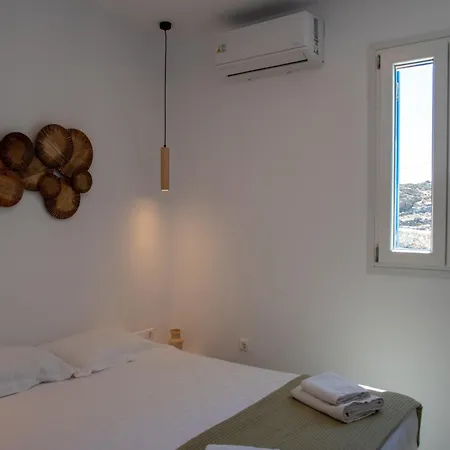 Anemelia Tinos Villa *